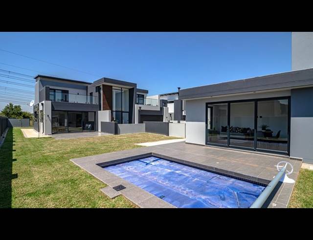 4 BEDROOM HOUSE FOR SALE IN MIDSTREAM HEIGHTS